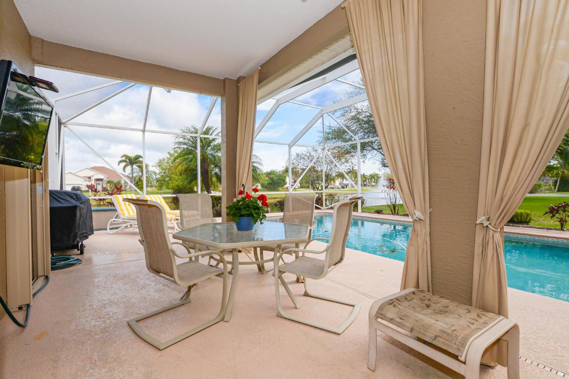 Palm Lake Gardens - Residential