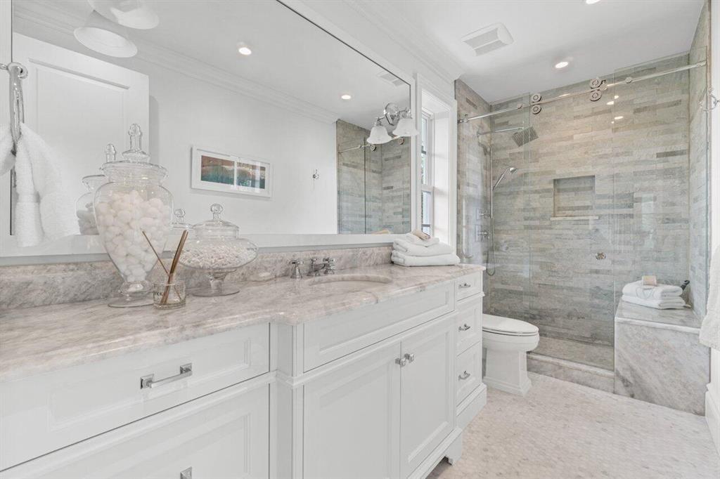 EAST SHORE - Residential