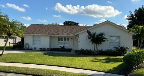 9774 Lancaster Pl Boca Raton FL 33434