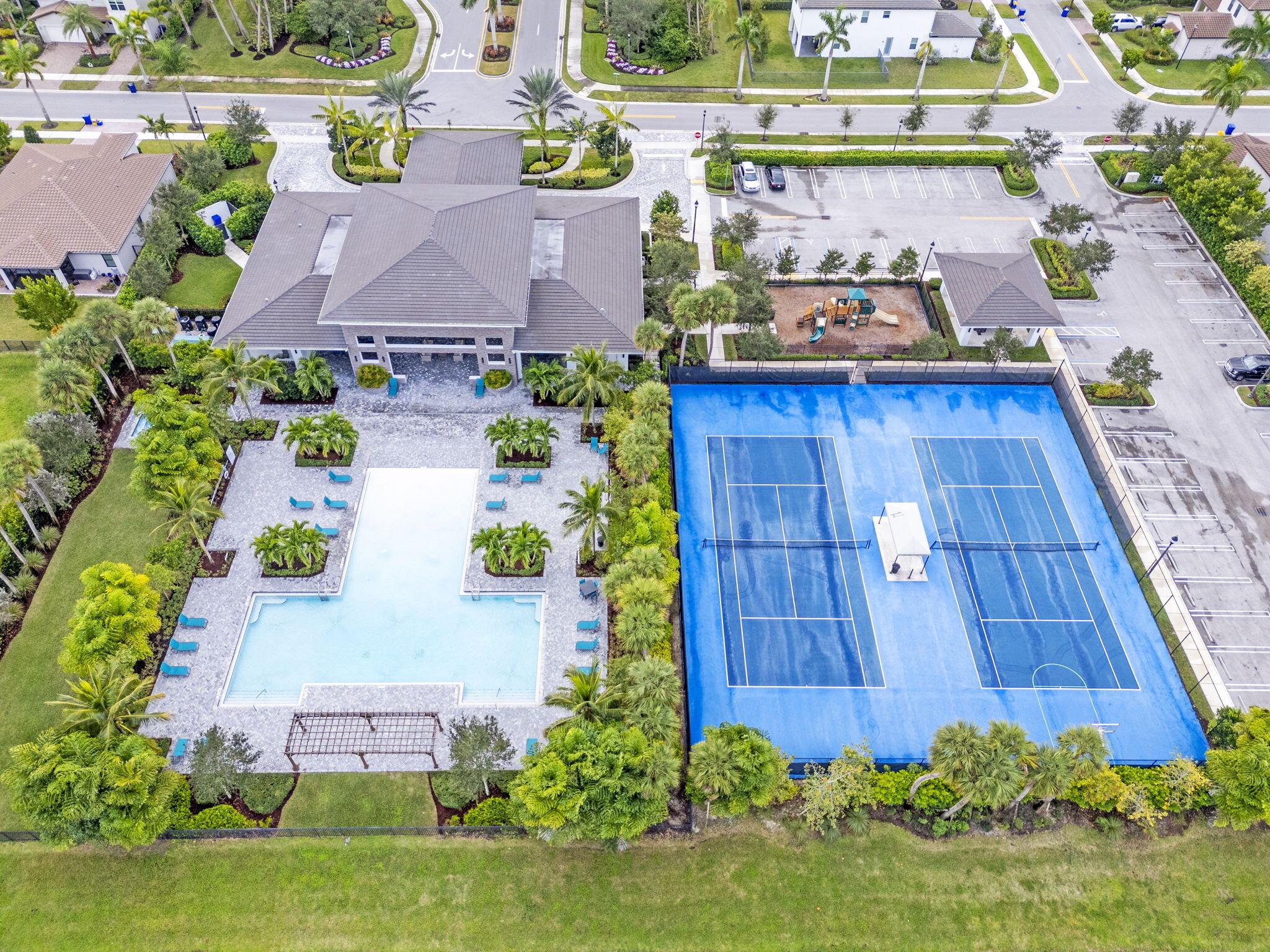 CRESTWOOD NORTH - Residential