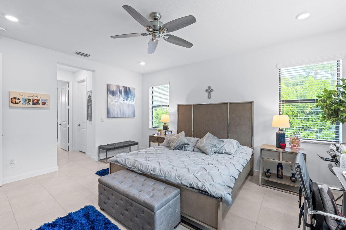 CRESTWOOD NORTH - Residential