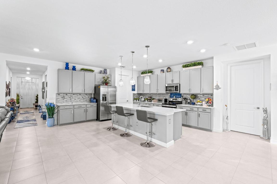 CRESTWOOD NORTH - Residential