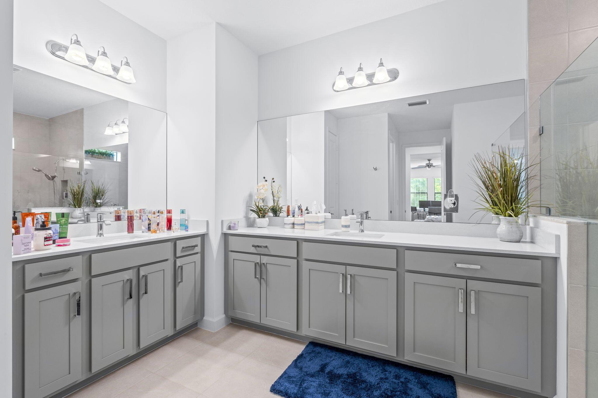 CRESTWOOD NORTH - Residential