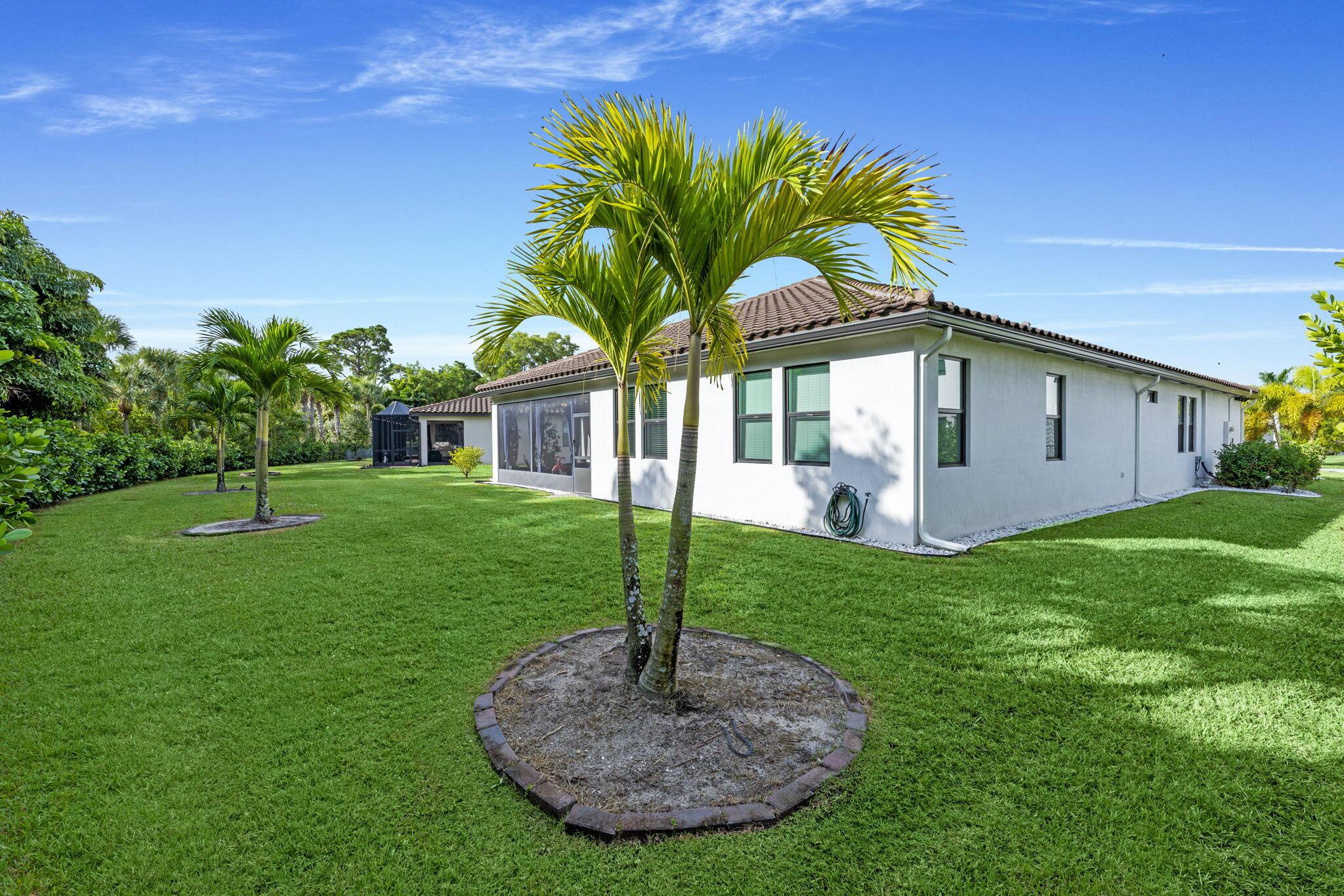 CRESTWOOD NORTH - Residential