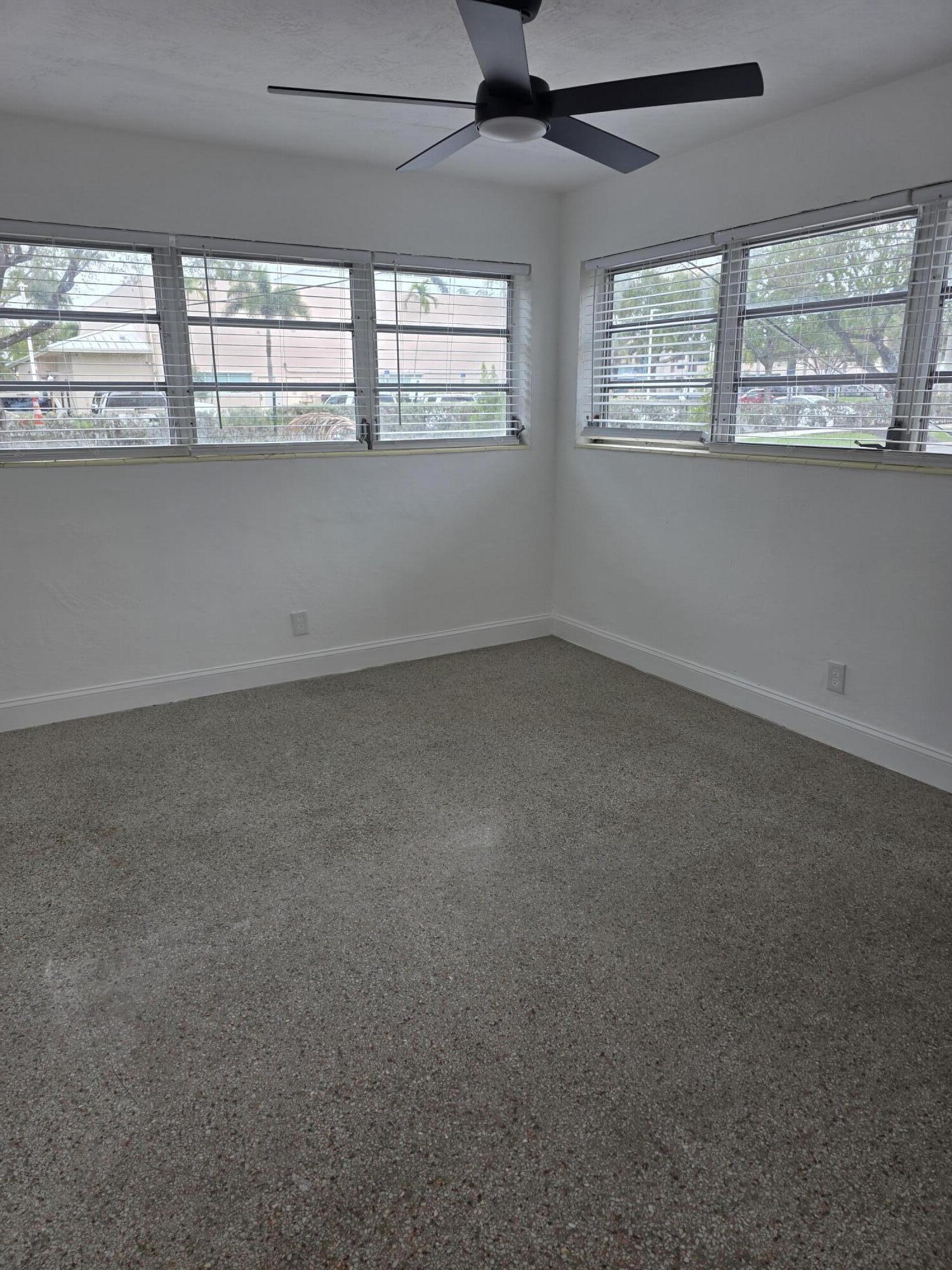 HALLANDALE PARK NO 3 - Residential Lease