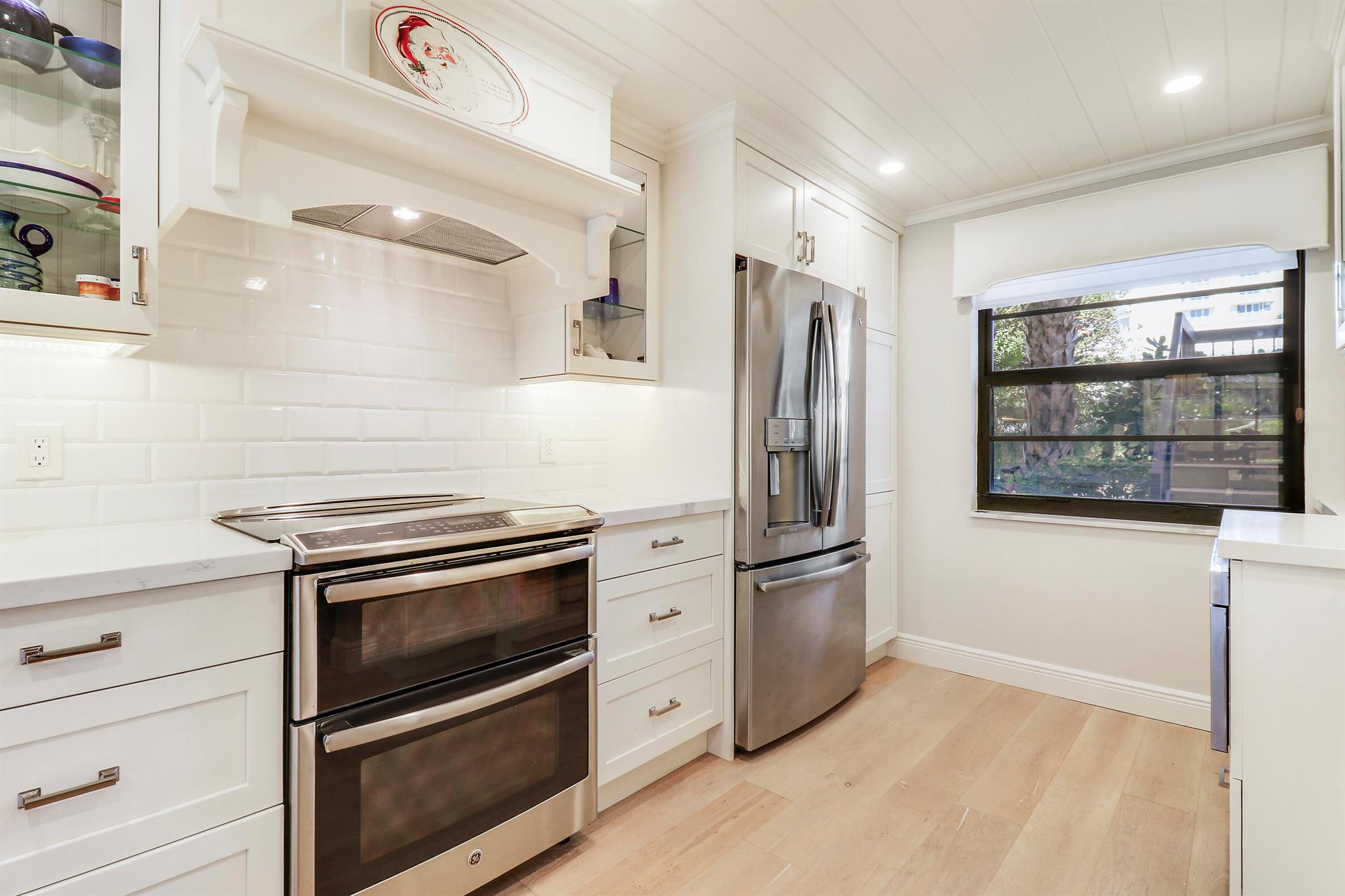 SEAMIST CONDO - Residential Lease