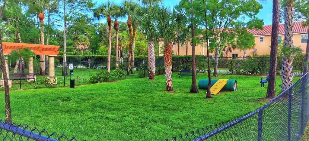 GRAND ISLES CONDO - Residential Lease