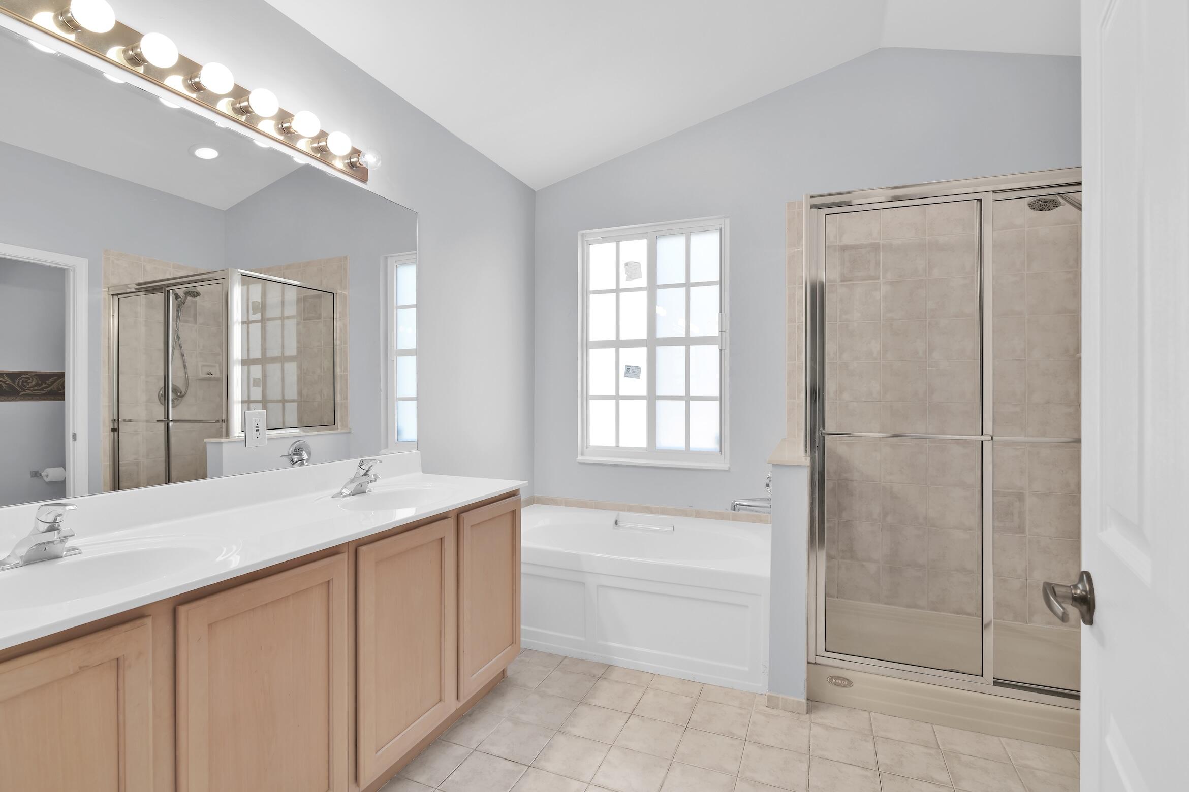 MIZNER POINTE OF BOCA VIA ANCHO - Residential