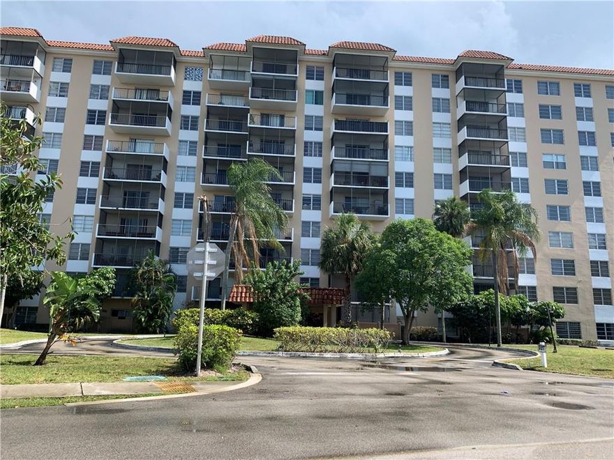 Investors Only. This beautifully updated large 2/2 is being offered subject to lease. The lease is being extended for another year through July 2024. This is a secure man gated community with a nice pool, clubhouse, and master management on premises.