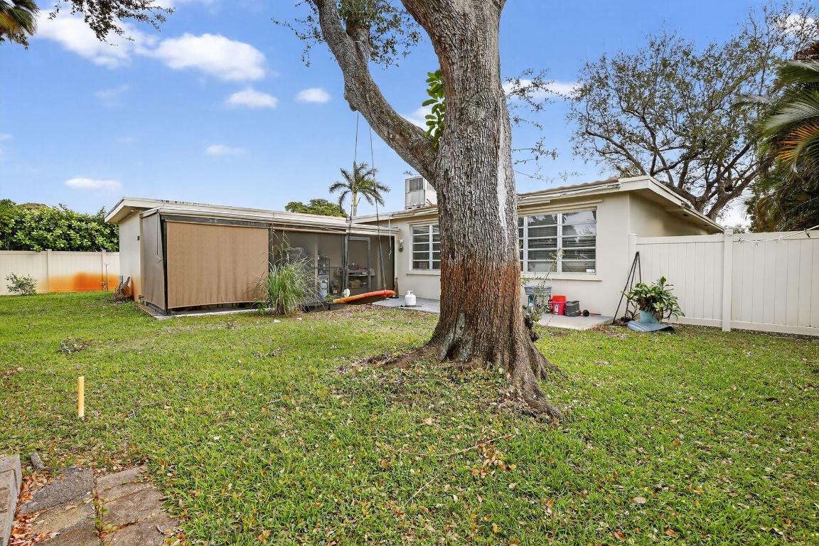 HOLLYWOOD HILLS AMEN PLAT - Residential