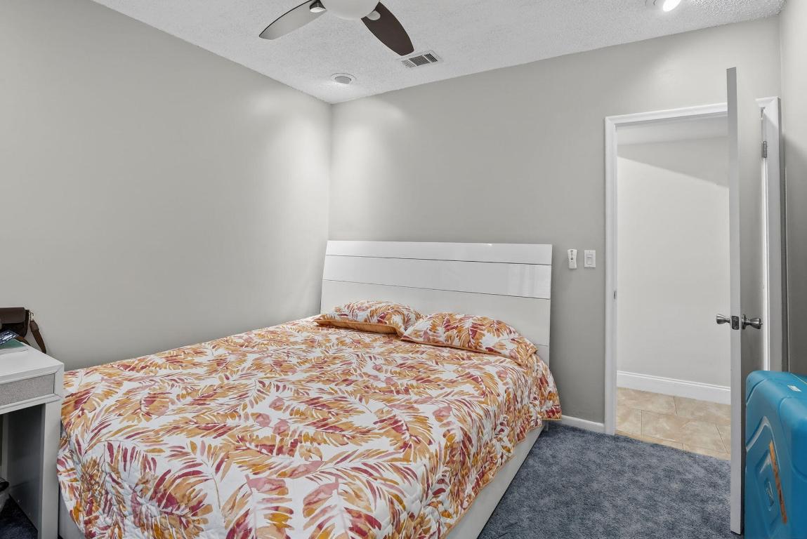 HOLLYWOOD HILLS AMEN PLAT - Residential