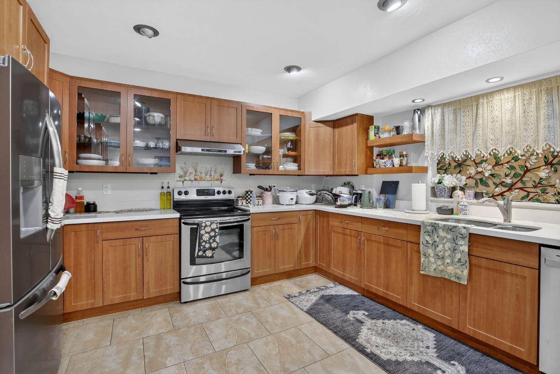 HOLLYWOOD HILLS AMEN PLAT - Residential