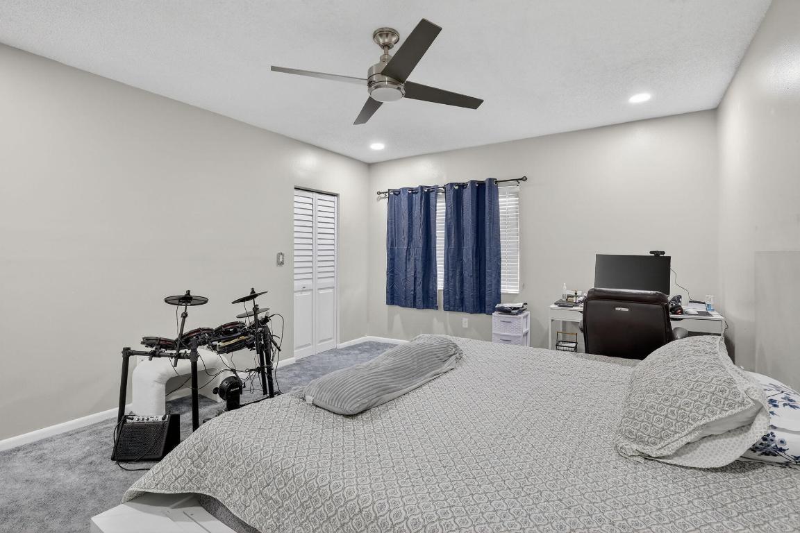 HOLLYWOOD HILLS AMEN PLAT - Residential