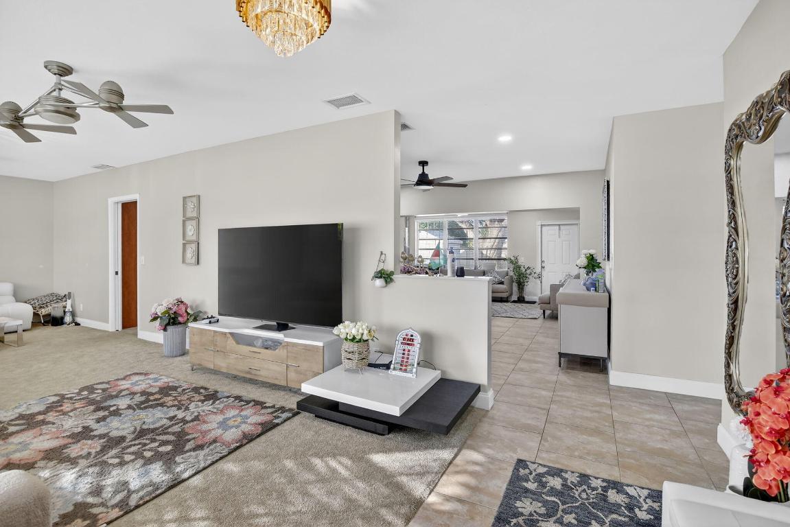 HOLLYWOOD HILLS AMEN PLAT - Residential