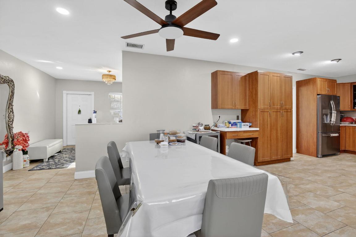 HOLLYWOOD HILLS AMEN PLAT - Residential