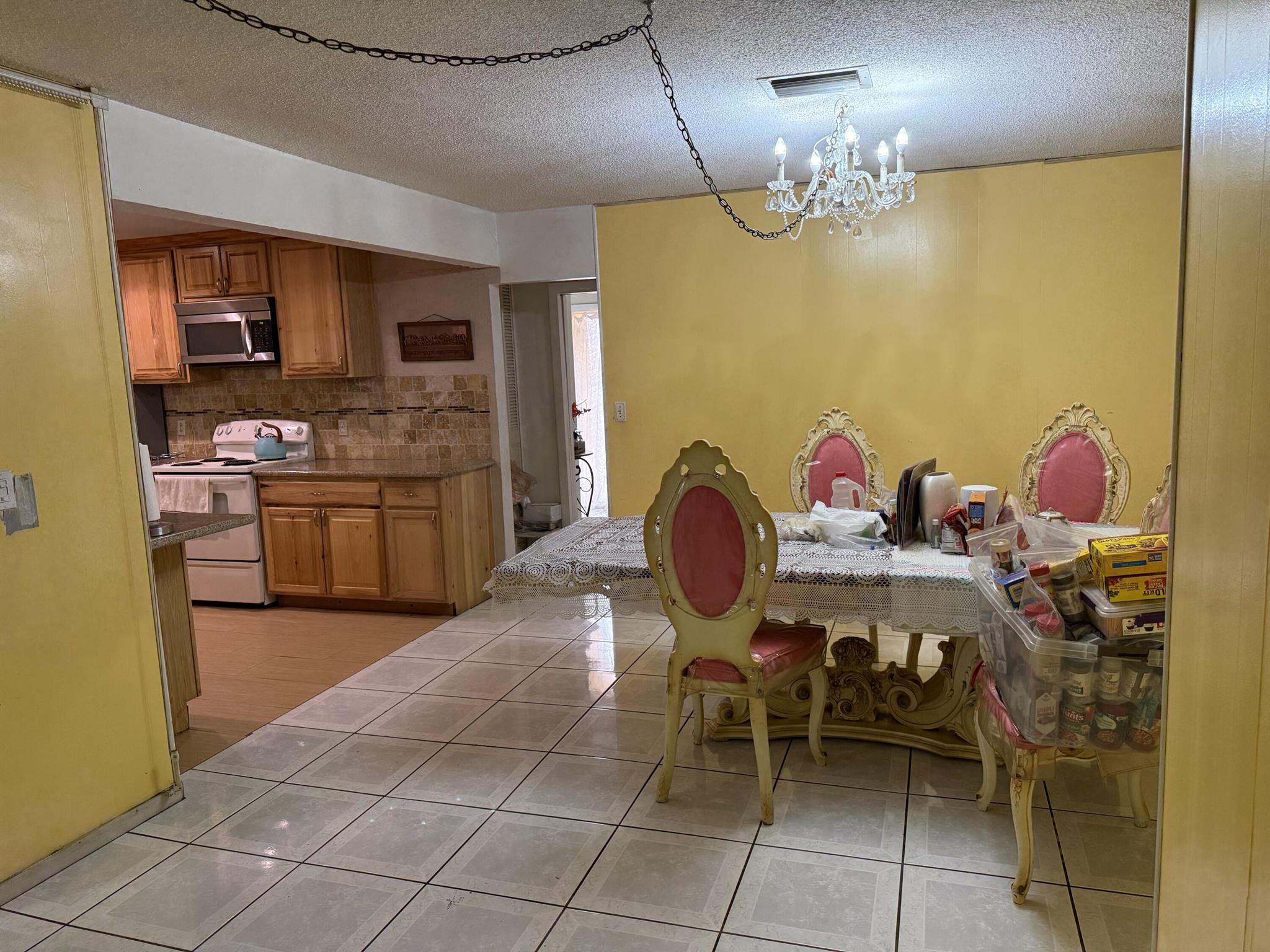 Lauderdale Lakes East Gat - Residential