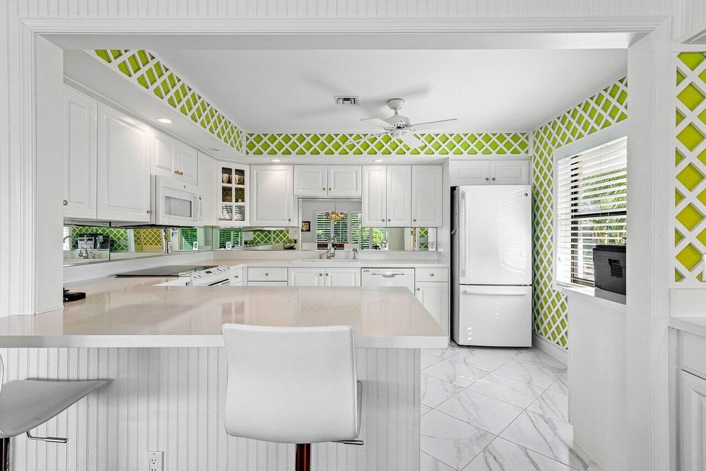 Photo of 3816 Quail Ridge Drive #Blue Heron, Boynton Beach, FL 33436 (MLS # R11008185)