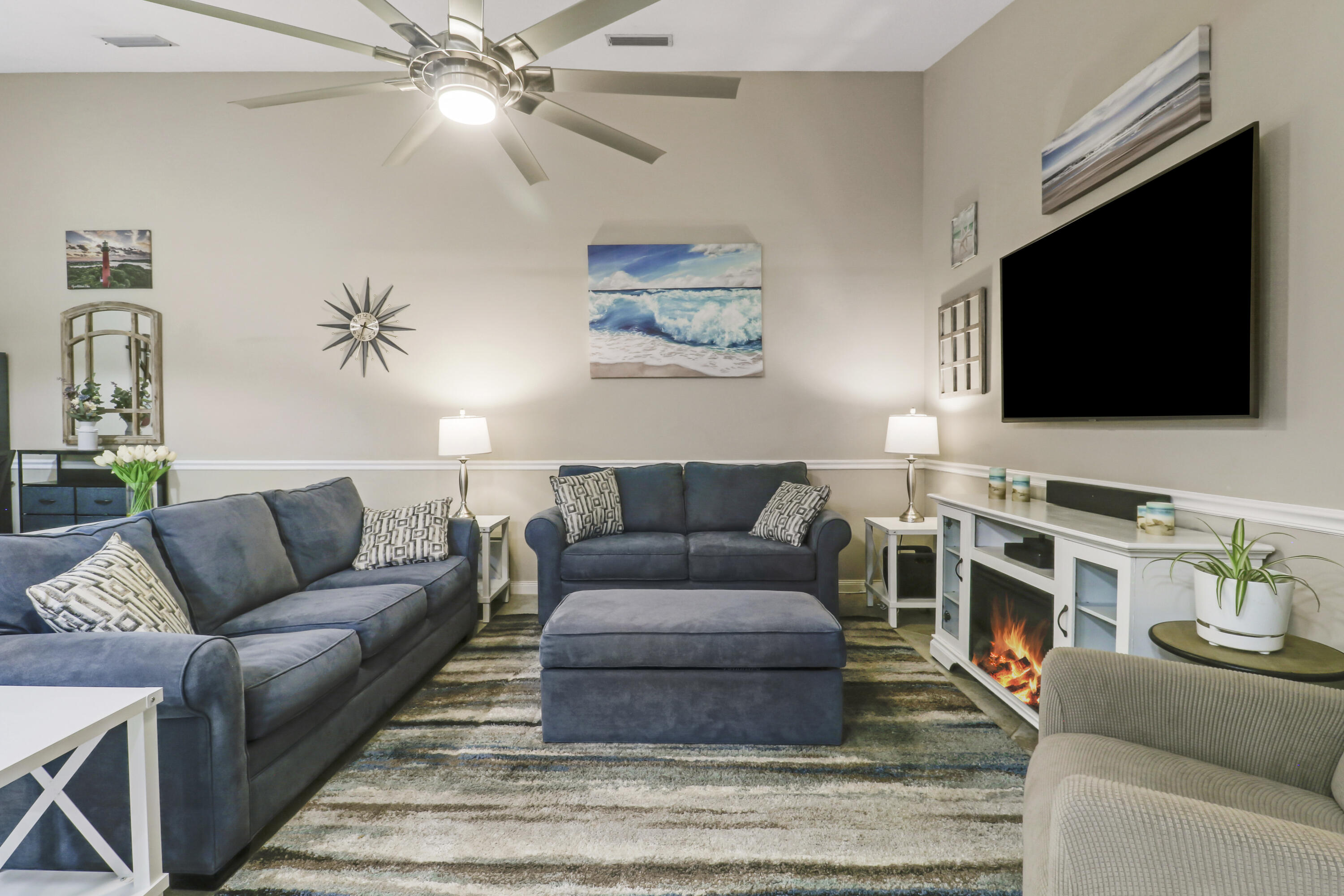 SUNTERRACE AT THE GARDENS - Residential