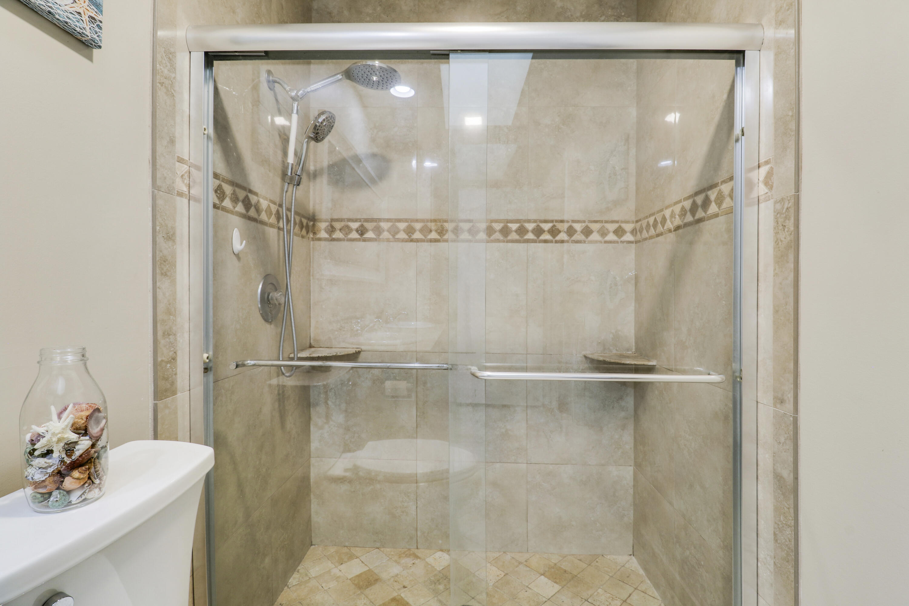 SUNTERRACE AT THE GARDENS - Residential