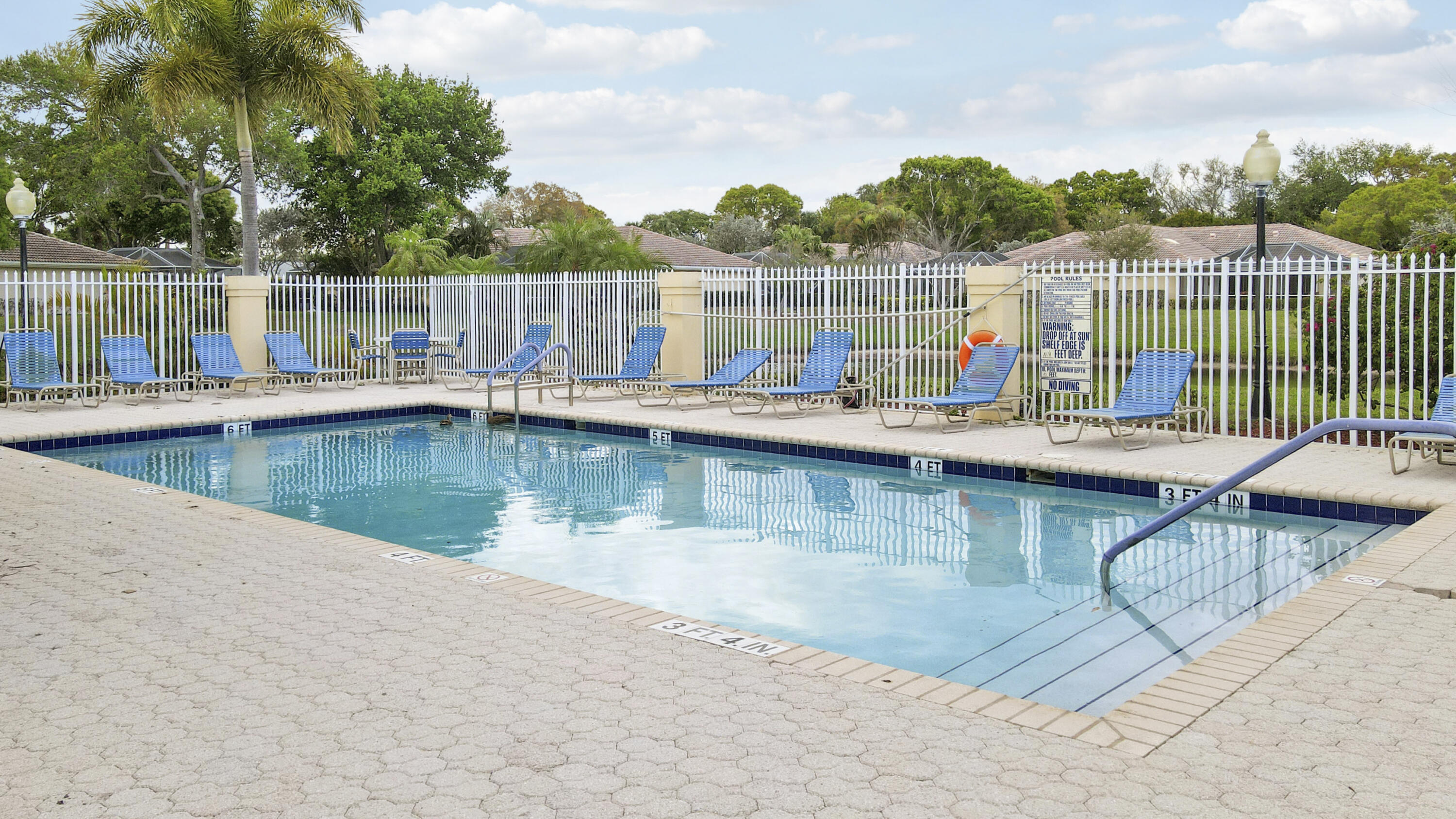 SUNTERRACE AT THE GARDENS - Residential
