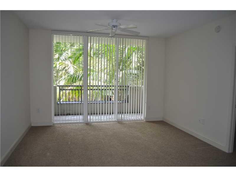 VERANDA CONDOMINIUM - Residential Lease