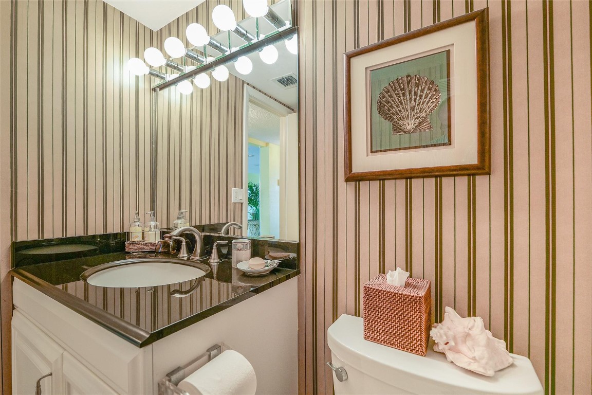 18th Hole - Residential