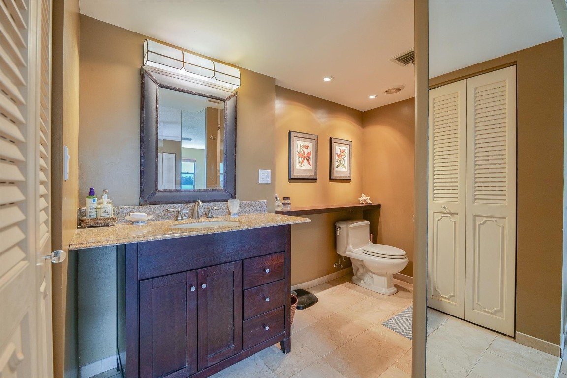 18th Hole - Residential