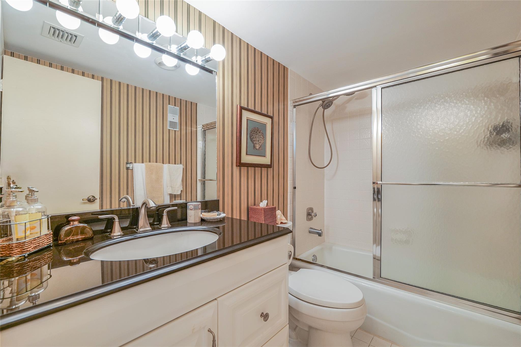 18th Hole - Residential