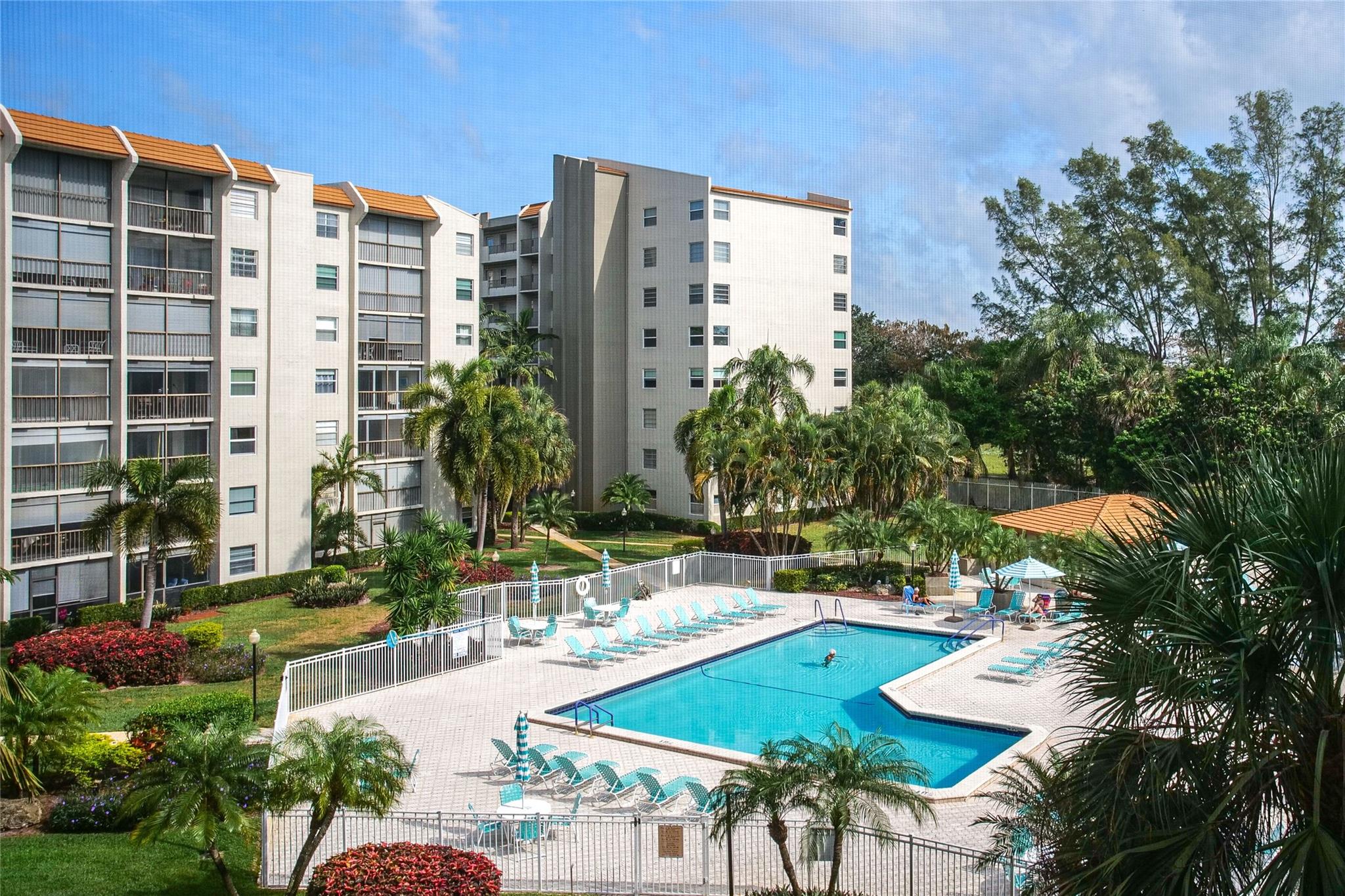 18th Hole - Residential