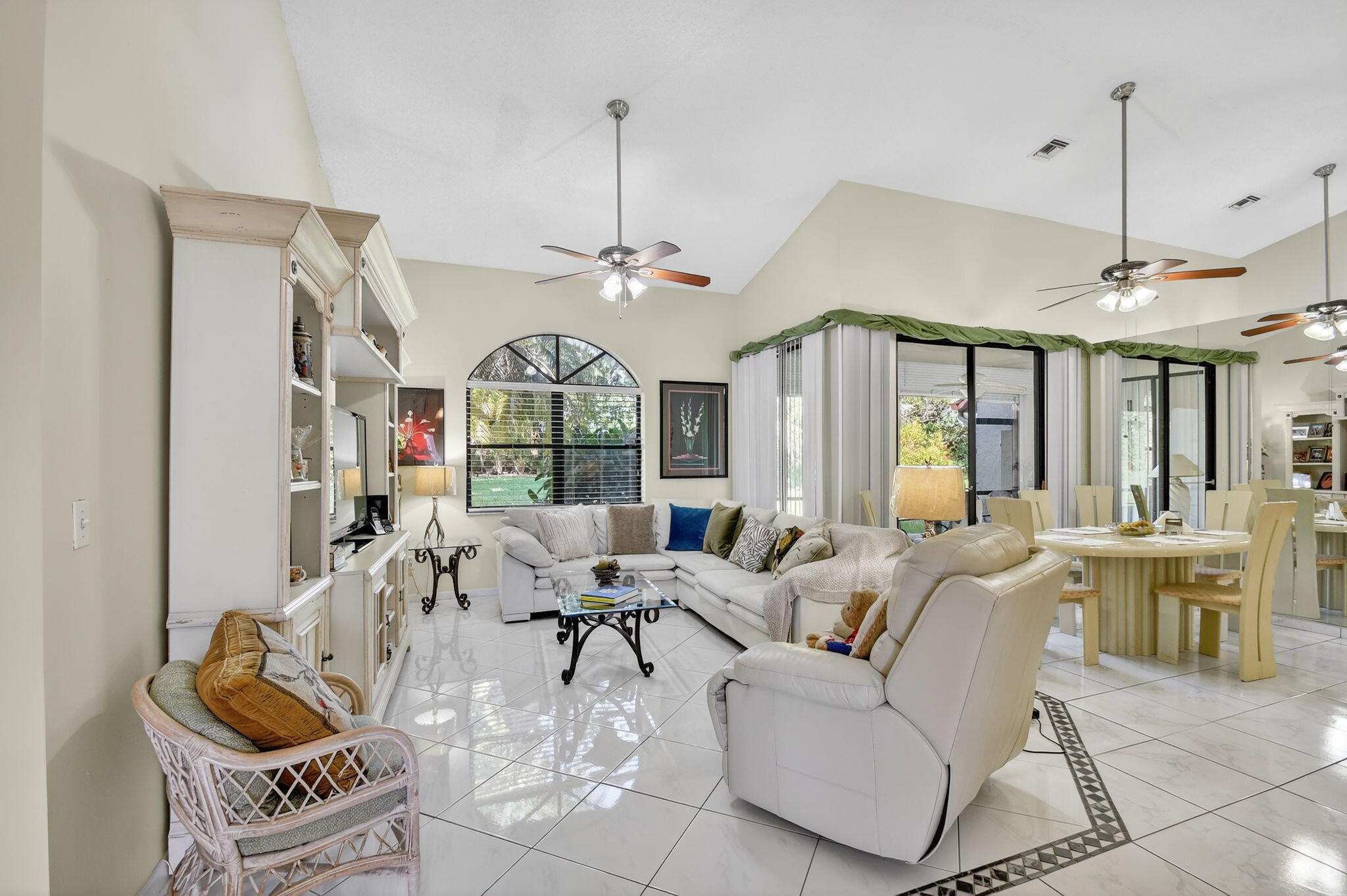 ASPEN RIDGE - Residential