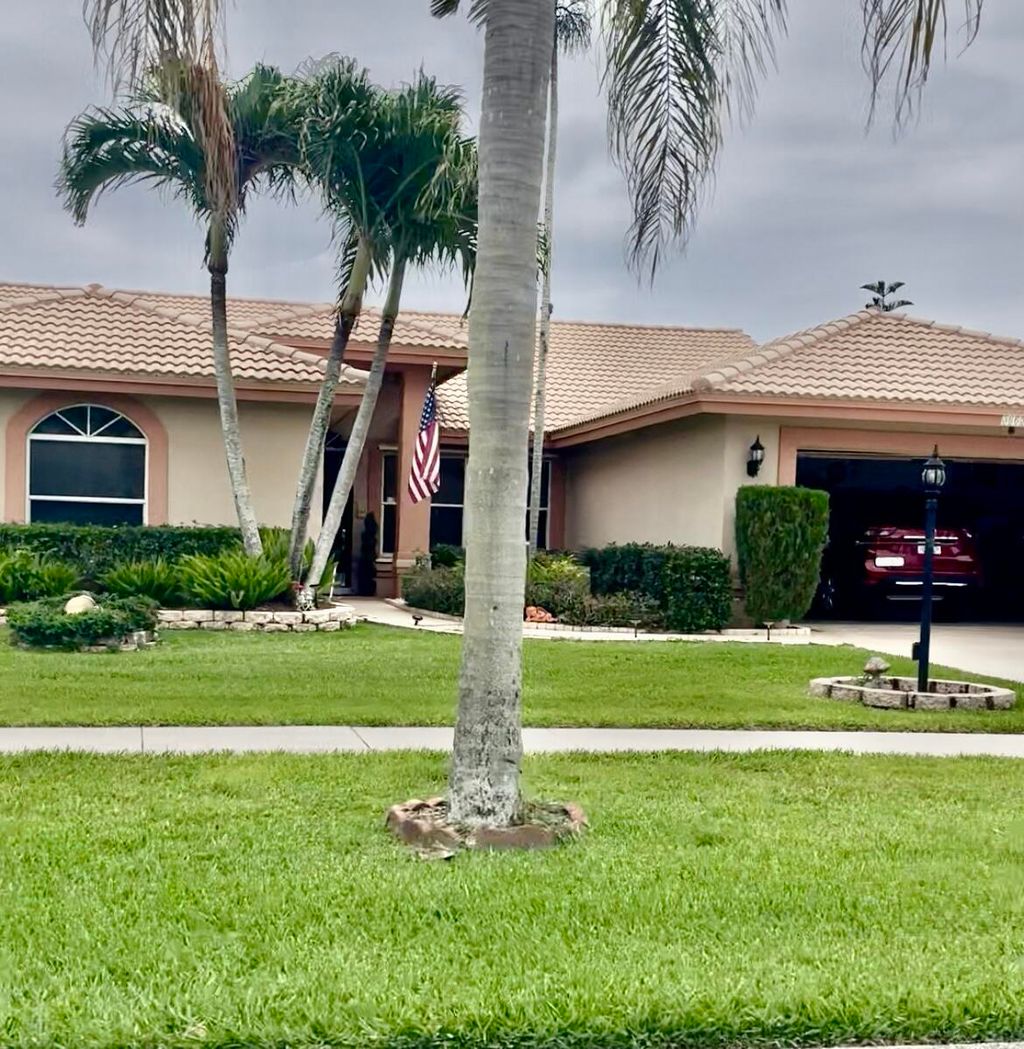 Photo of 5665 Aspen Ridge Circle, Delray Beach, FL 33484 (MLS # B26019036)