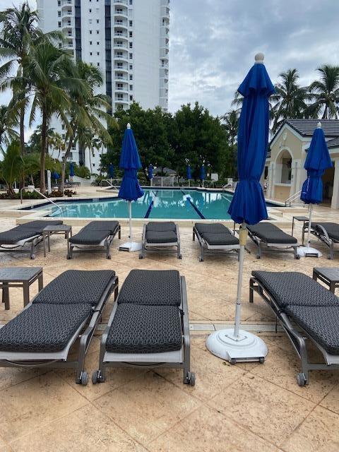 SOUTH TOWER AT THE POINT - Residential Lease