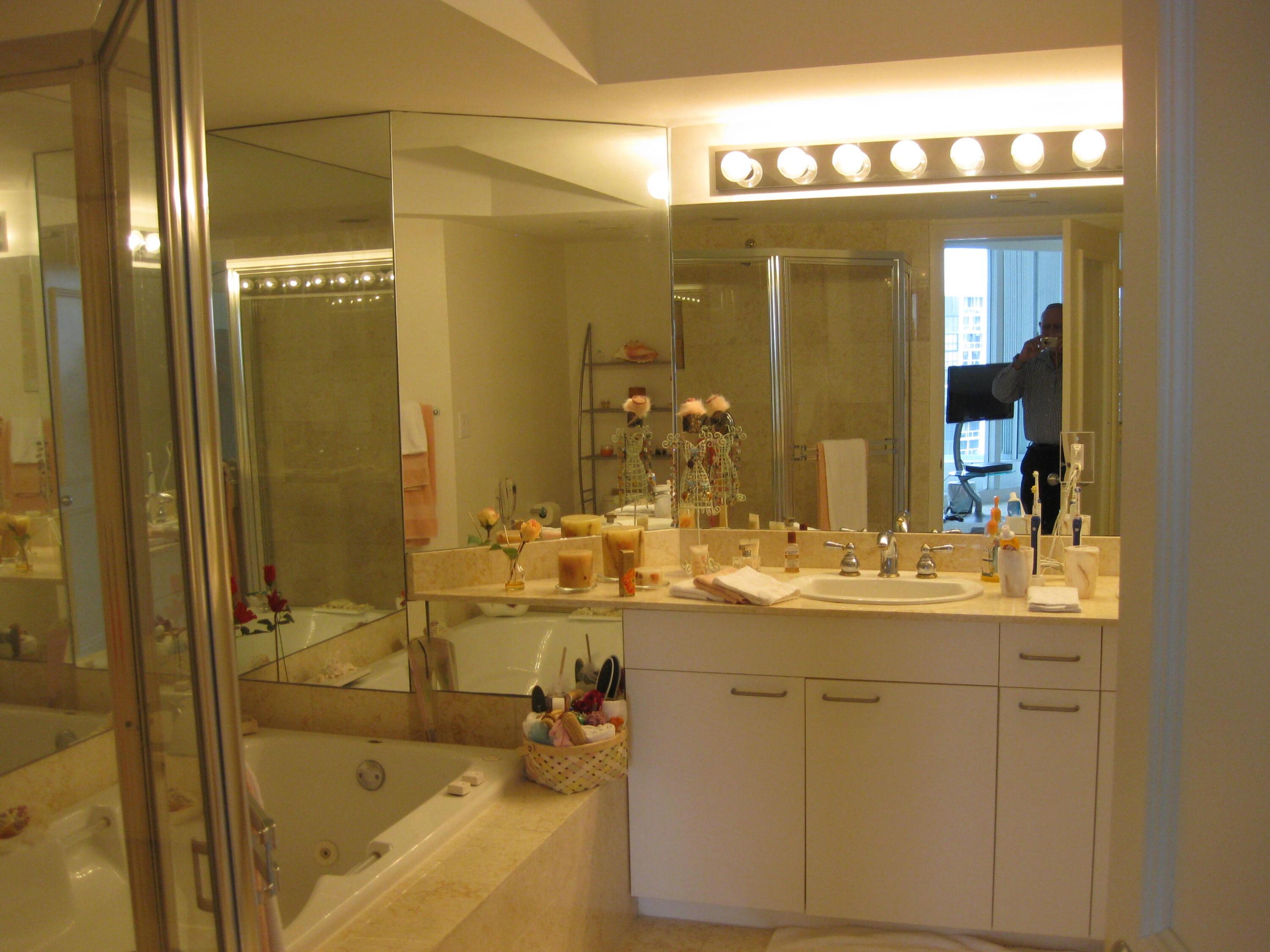 SOUTH TOWER AT THE POINT - Residential Lease