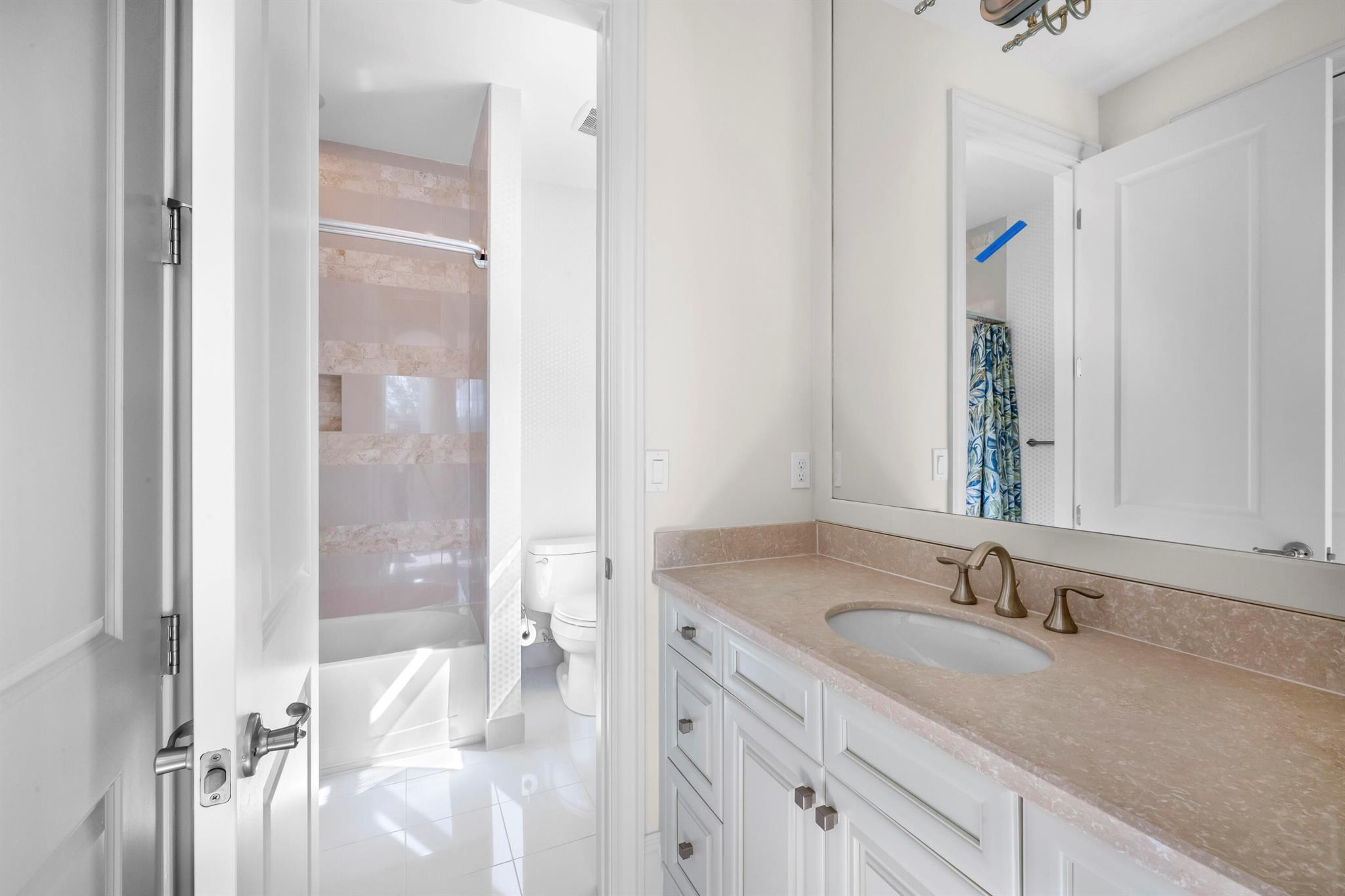 RIVERBEND - Residential