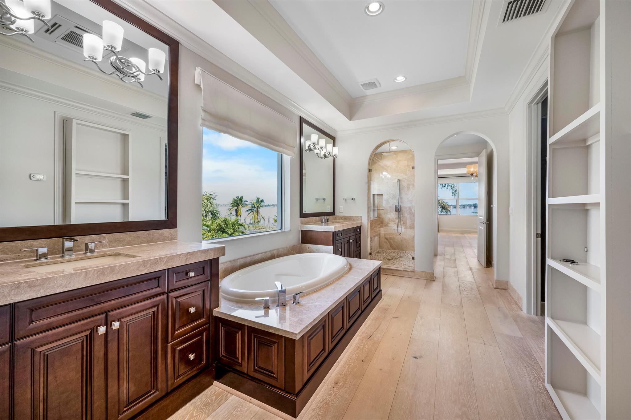 RIVERBEND - Residential