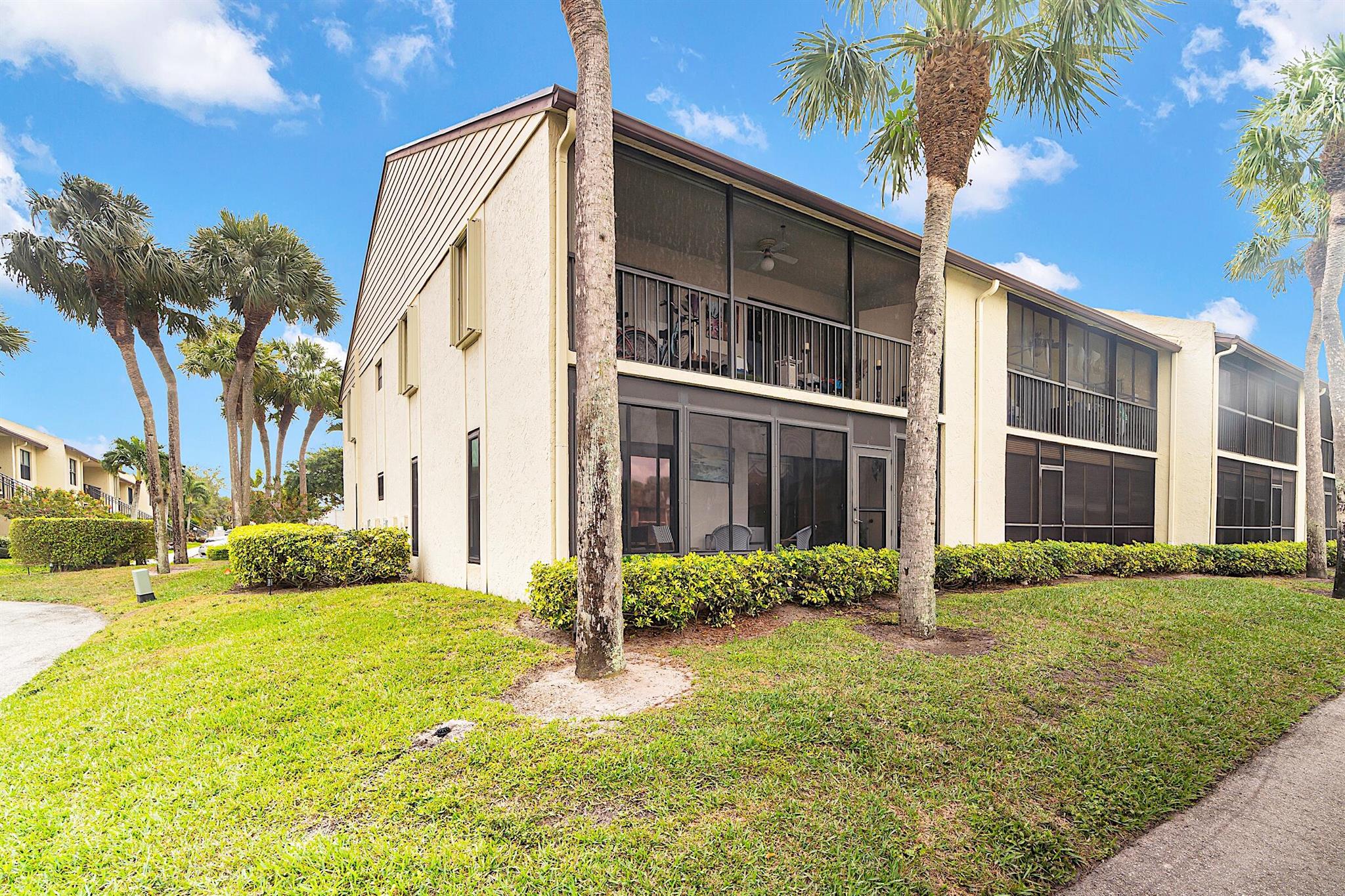 GARDENS OF WILLOW BEND CO - Residential
