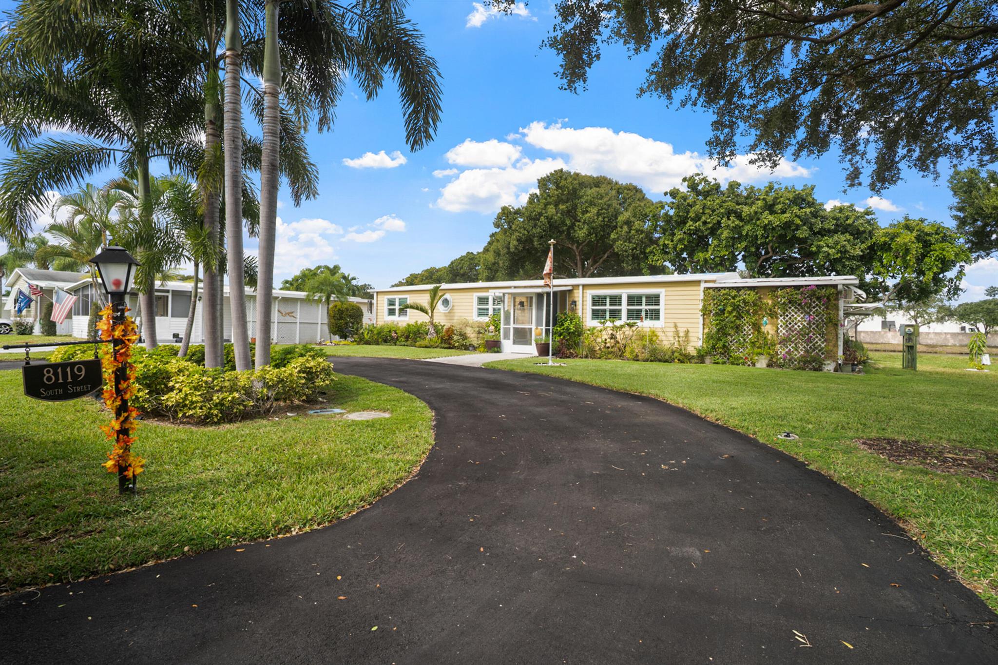 WEST LAKES OF BOCA RATON - Residential