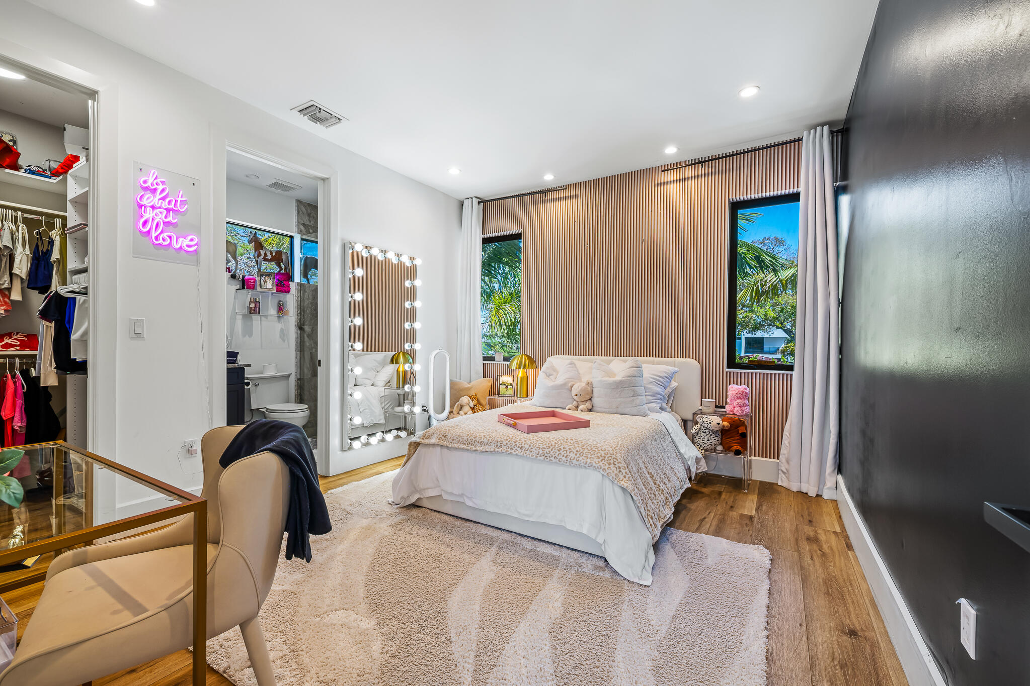 HOLMBERG & MC KEES - Residential