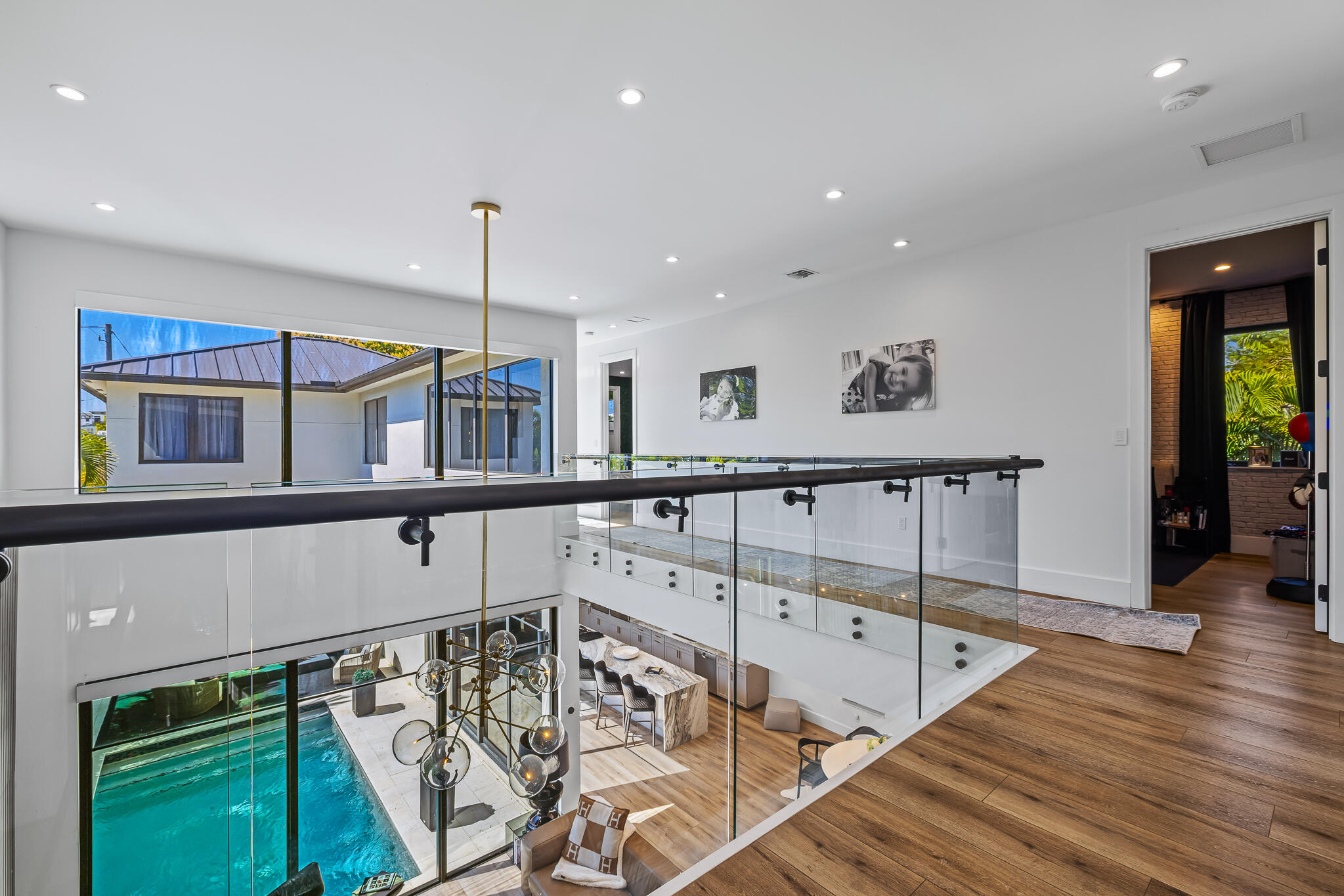 HOLMBERG & MC KEES - Residential