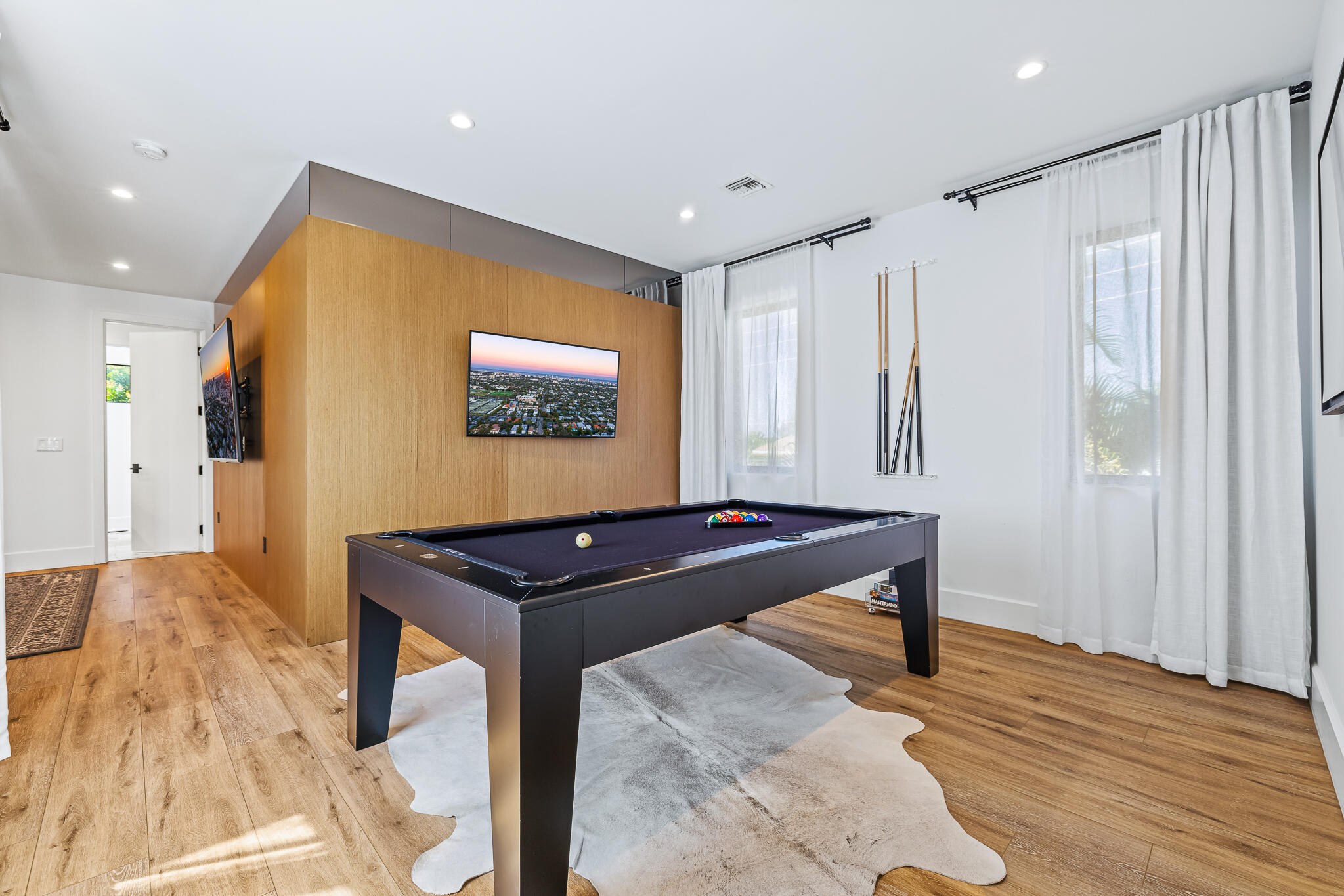 HOLMBERG & MC KEES - Residential