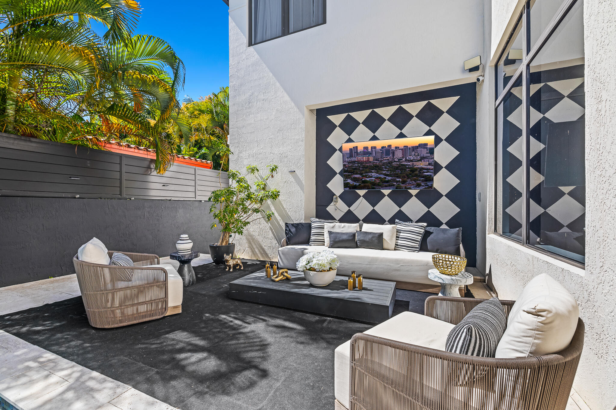 HOLMBERG & MC KEES - Residential