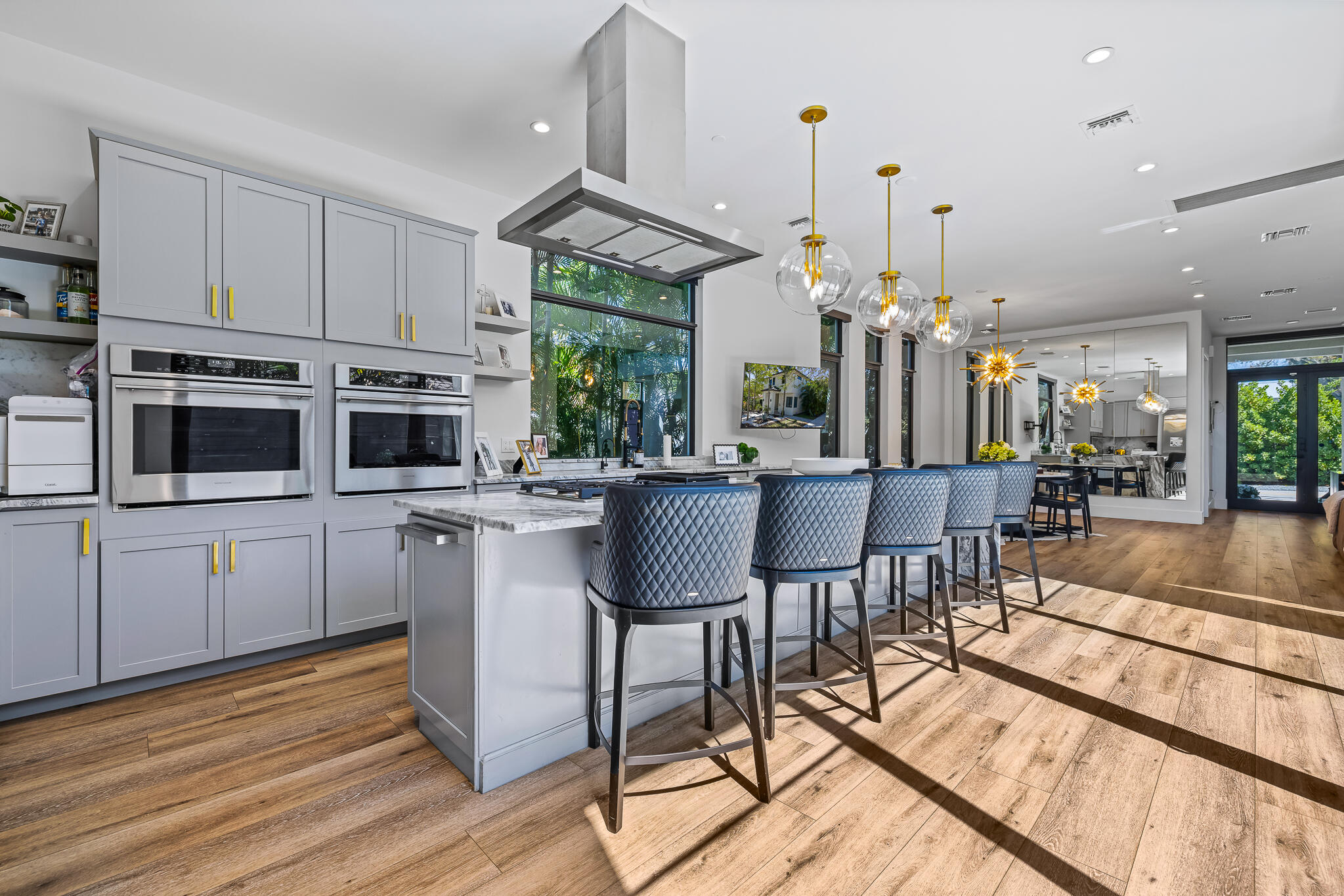 HOLMBERG & MC KEES - Residential