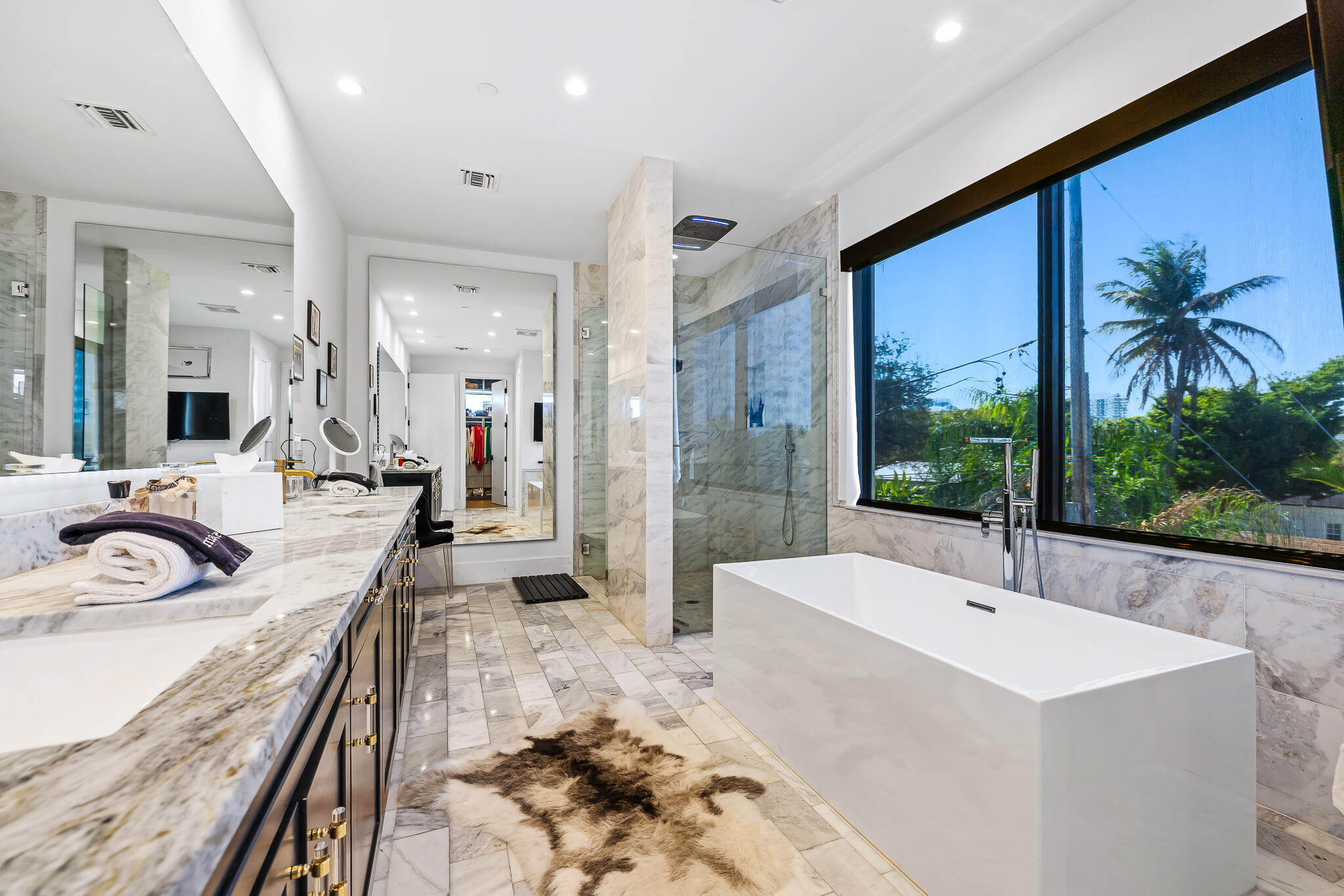 HOLMBERG & MC KEES - Residential