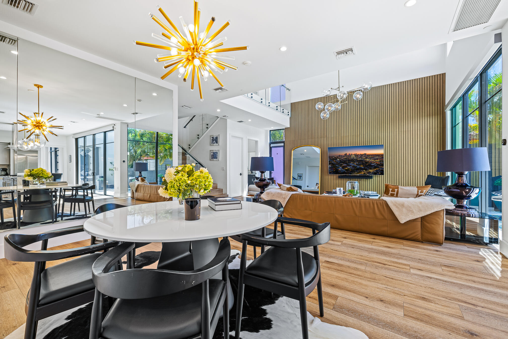 HOLMBERG & MC KEES - Residential