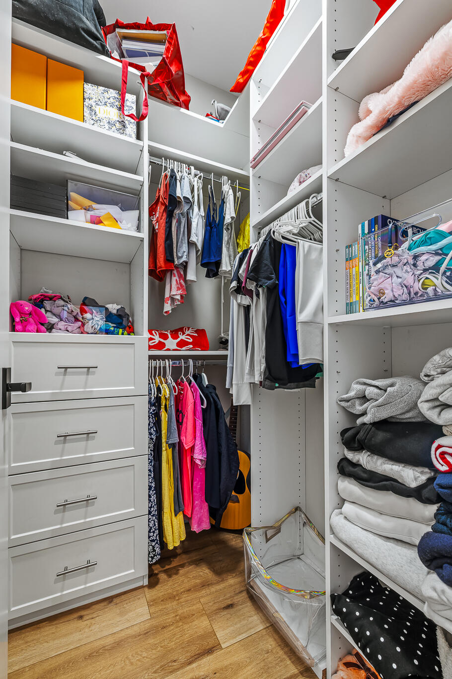 HOLMBERG & MC KEES - Residential