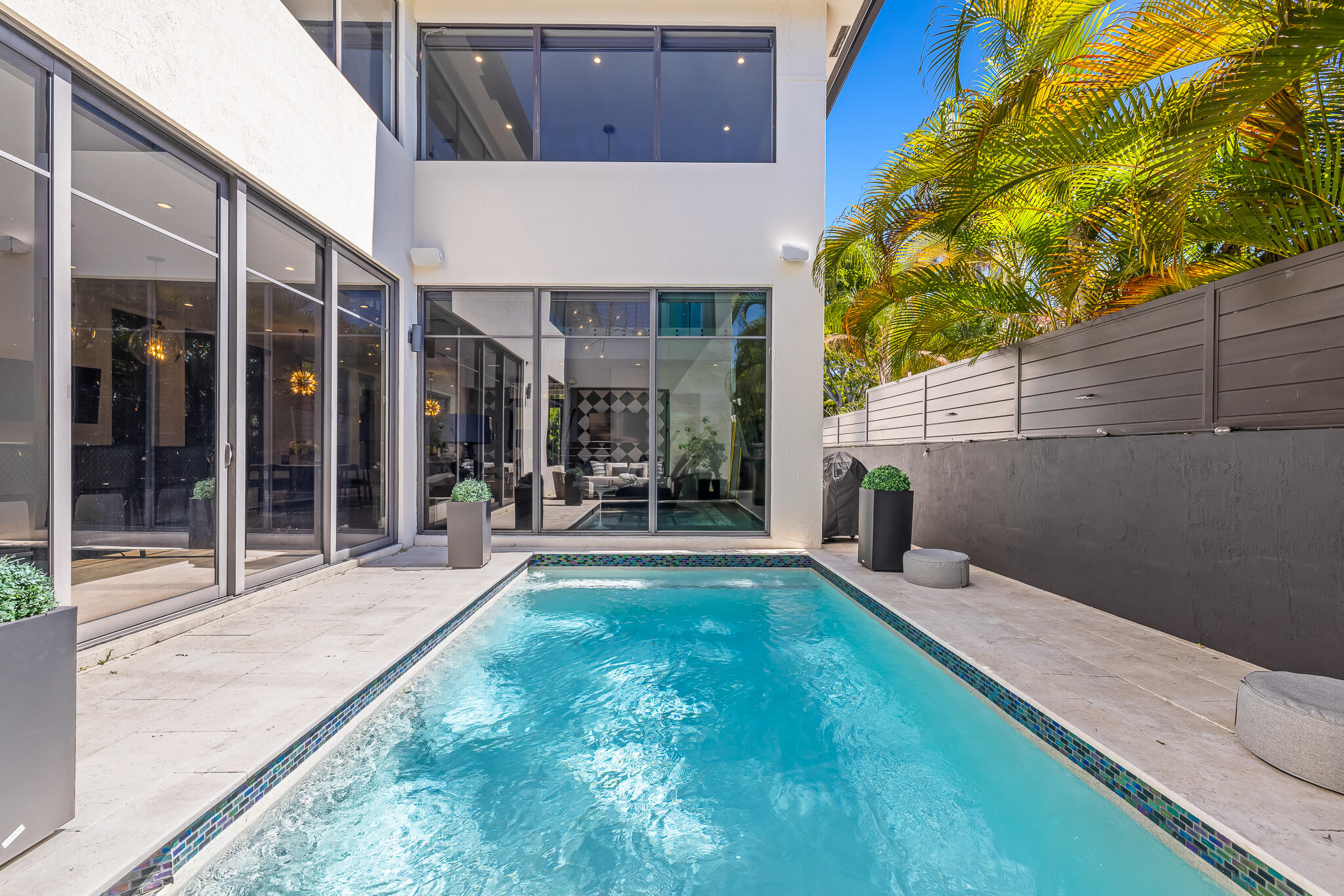 HOLMBERG & MC KEES - Residential