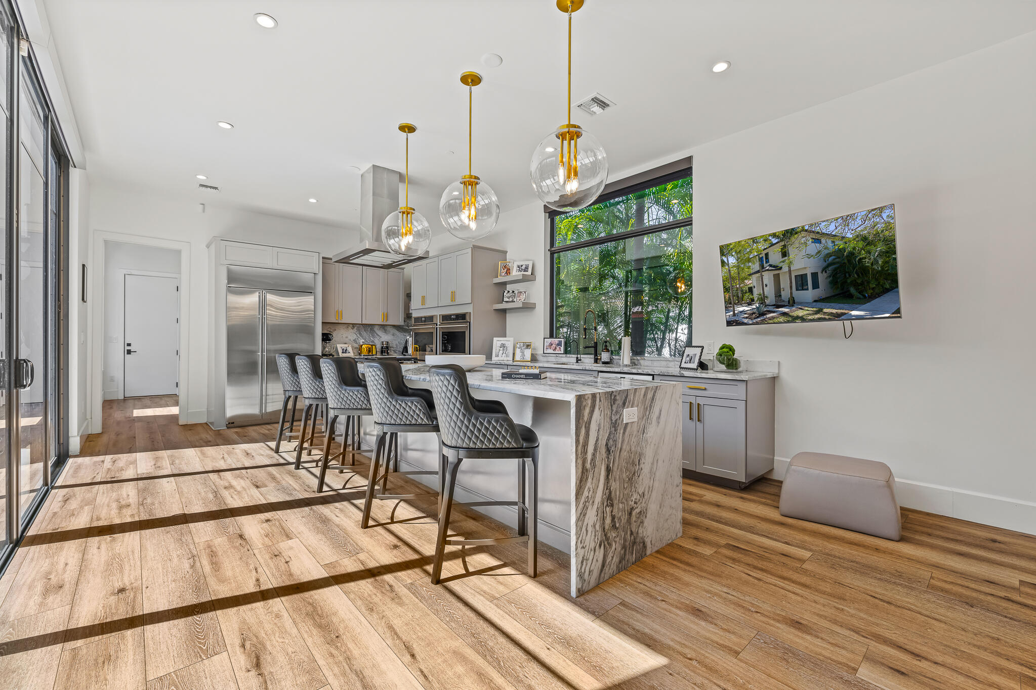 HOLMBERG & MC KEES - Residential