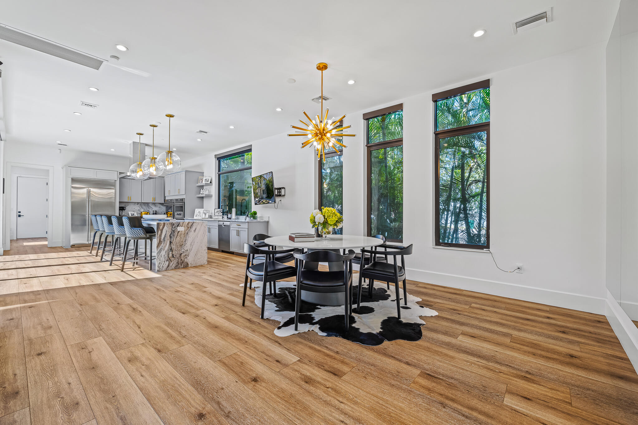 HOLMBERG & MC KEES - Residential