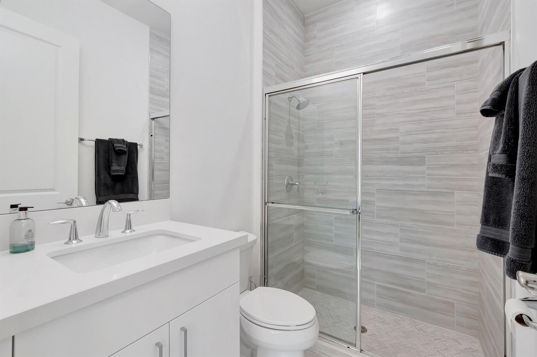 ROYAL PALM POLO - Residential