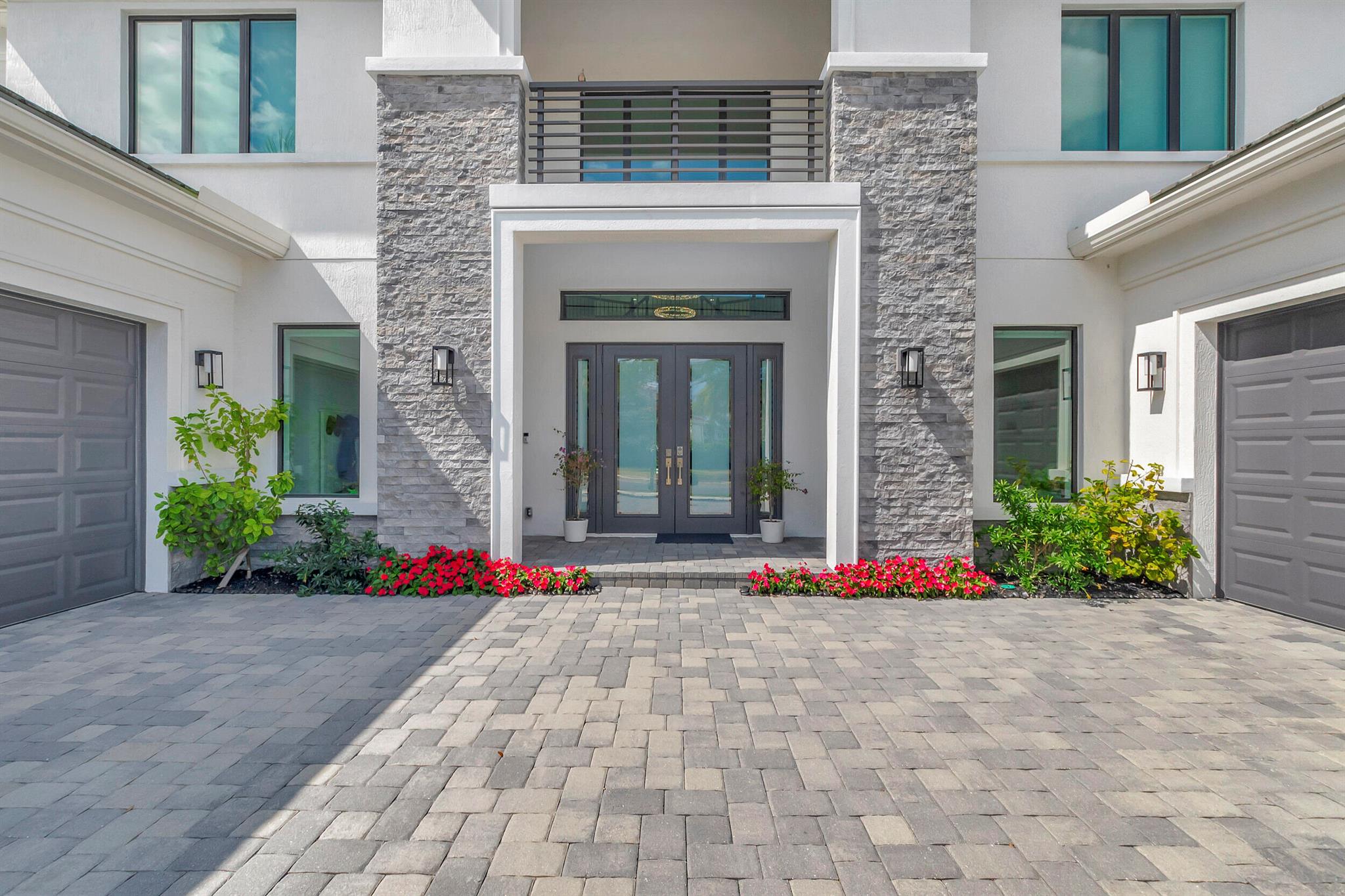 ROYAL PALM POLO - Residential